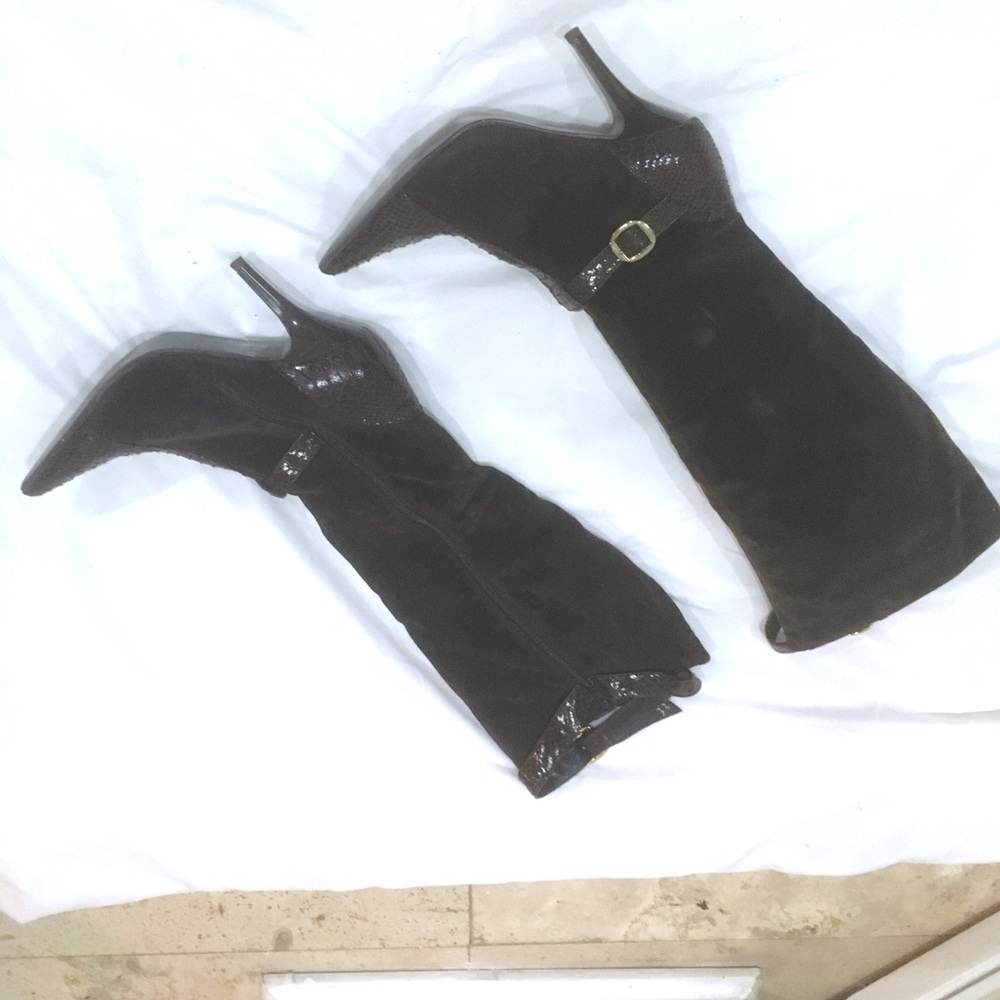Brown boots